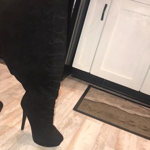 shoe dazzle over the knee boots